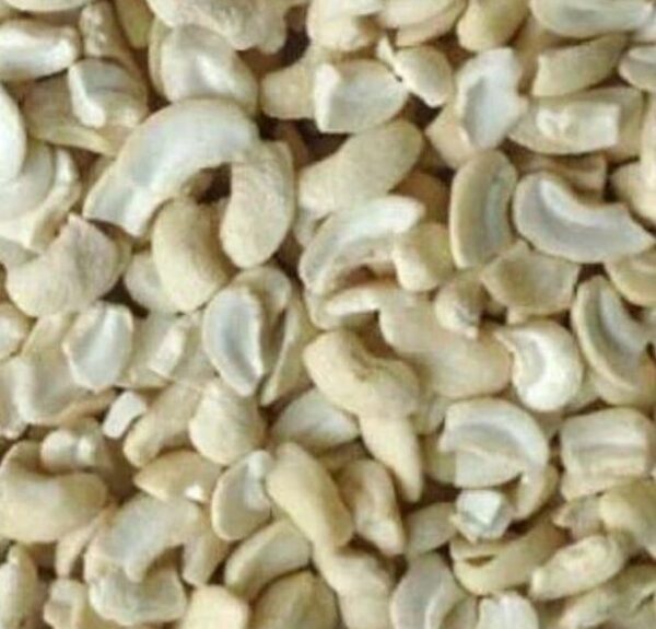 MUNTHIRI ( CASHEWS ) BROKEN